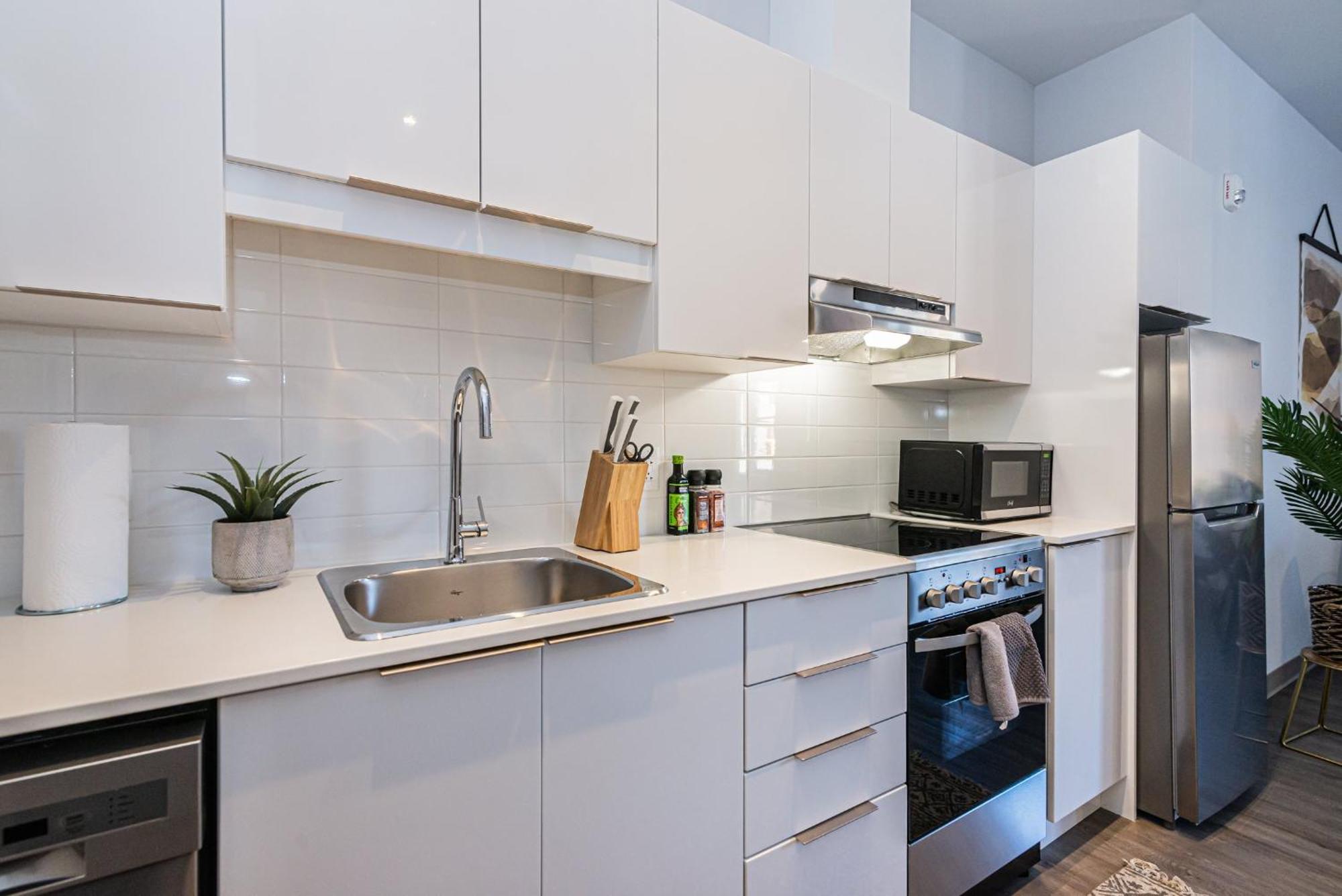 Wonderful New Studio Close To Mount Royal By Den Stays Montréal Quarto foto